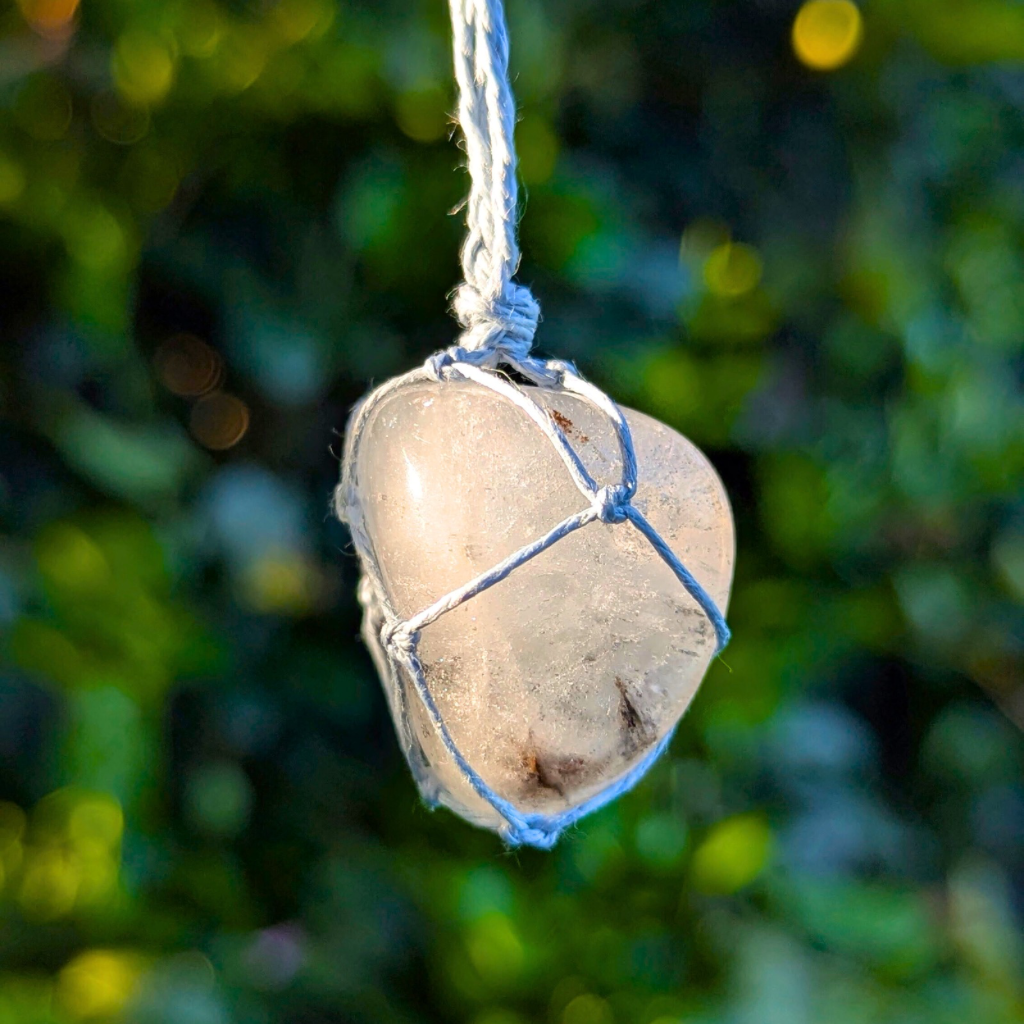 Gemstone necklace | Tibetan quartz | Hemp | One of a kind | Intention - Clarity