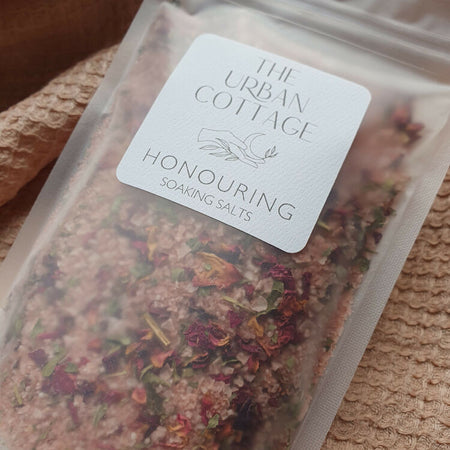 HONOURING Luxury Soaking Salts