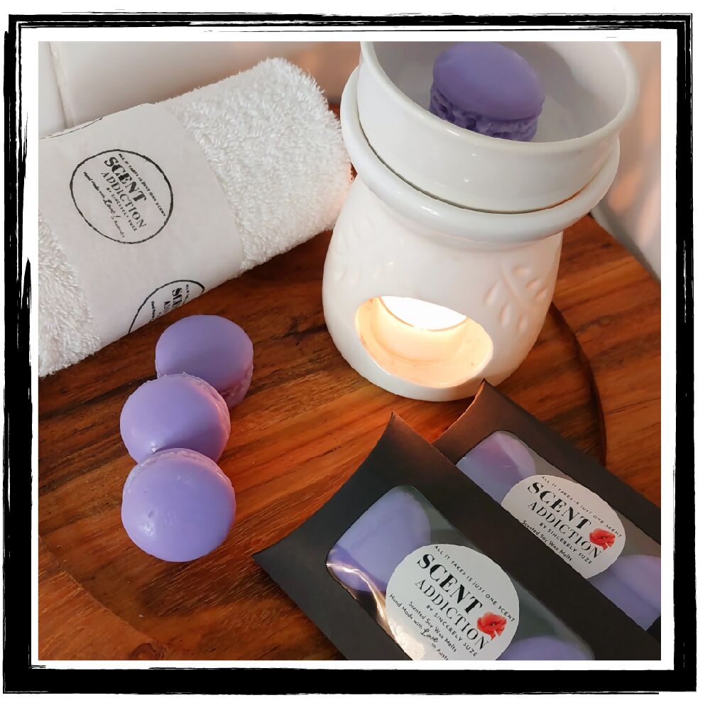 Mini Macarons 3 in 1 - Highly Scented Soy Wax Melts!