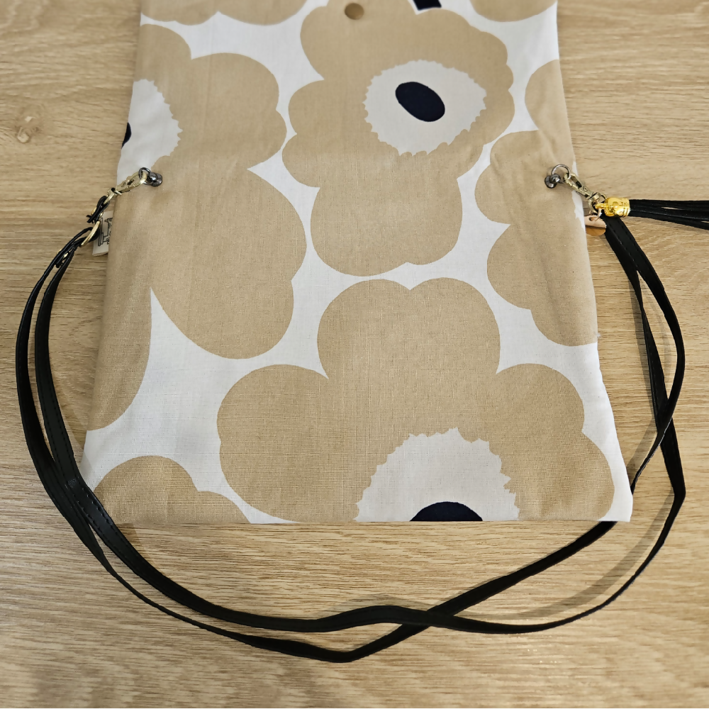 Marimekko - Beige and White Floral Crossbody Bag