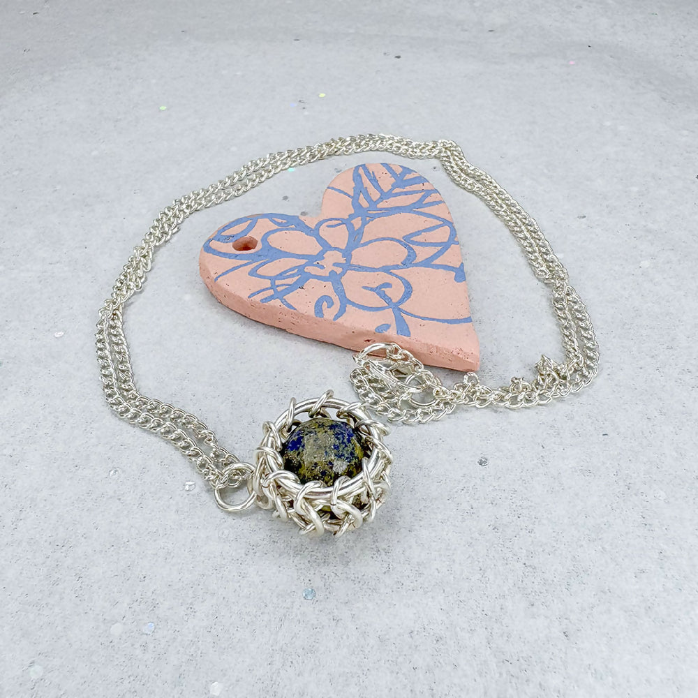 Captured lapis lazuli necklace