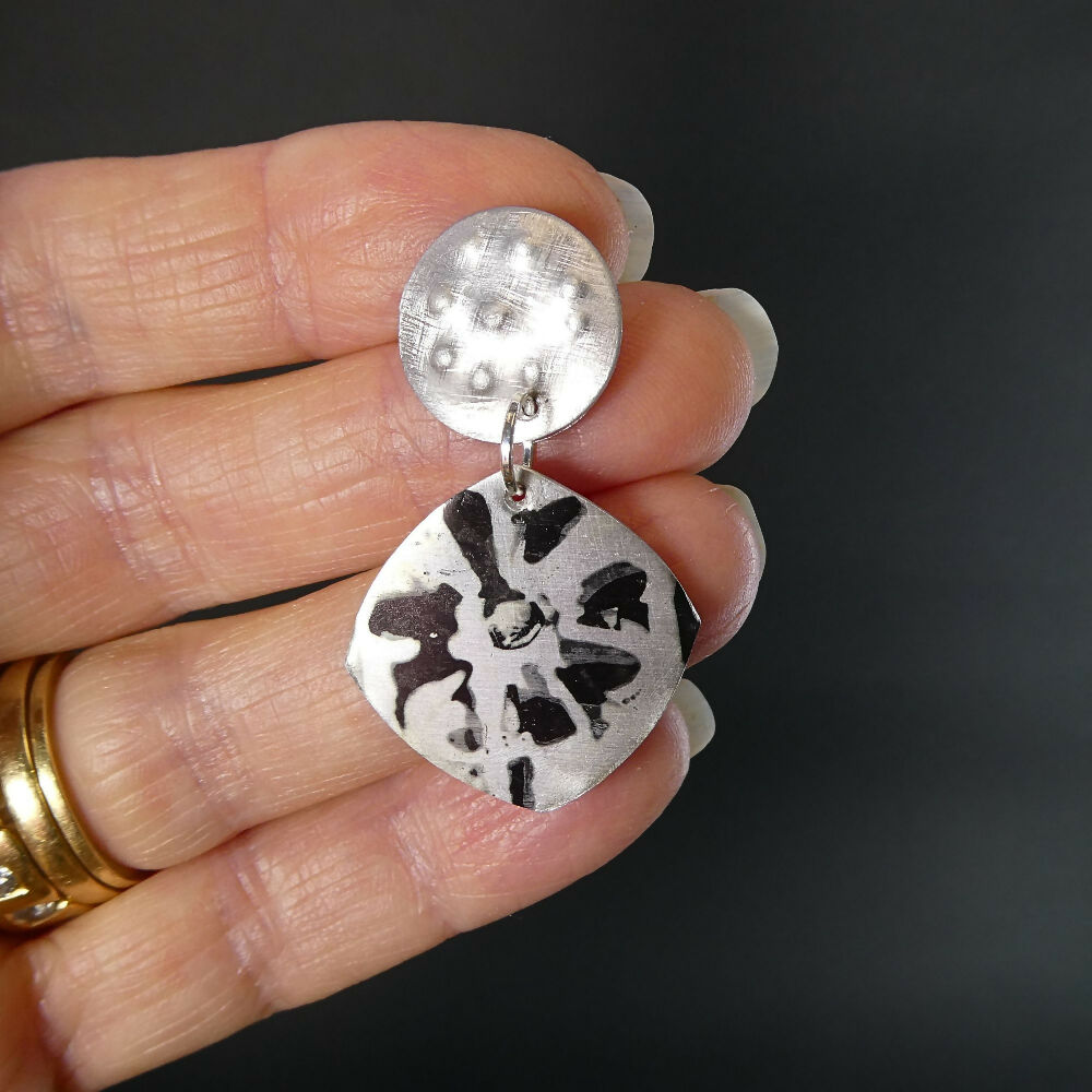 Aluminium-earrings-comparison-A153