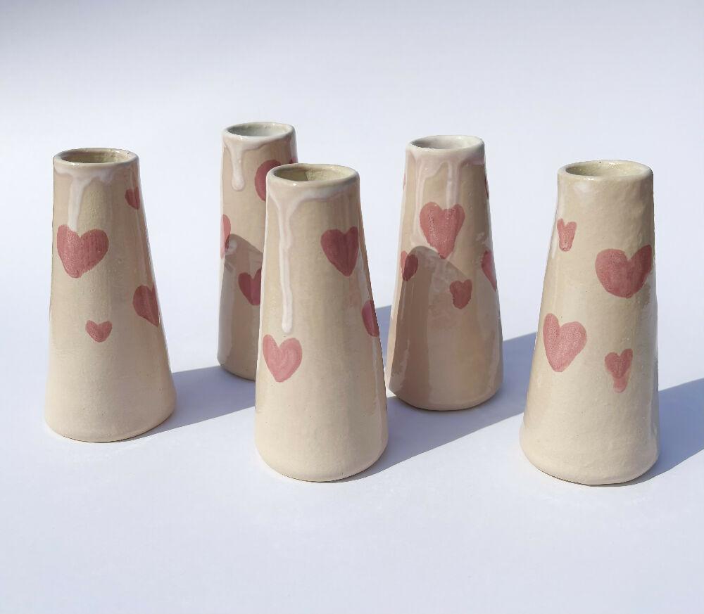Small Bud Vase Hearts