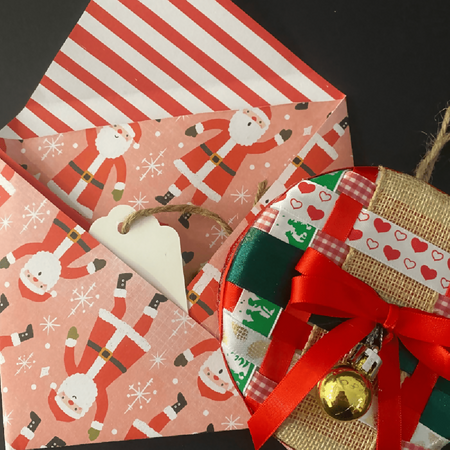 Tin llid Christmas decoration ... red, green and white