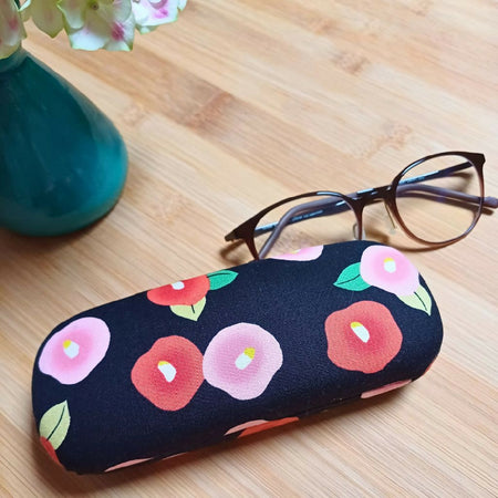 Glasses Case - Camellia - Black/Red/Pink