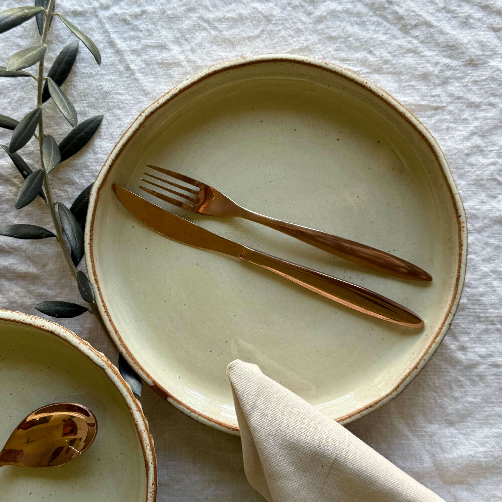 Australian-Ceramic-Artist-Ana-Ceramica-Handmade-Pottery-Ceramics-Home-Decor-Kitchen-and-Dining-Servingware-Handbuilt-Carved-Blate-Rustic-Dinner-Bread-Dessert