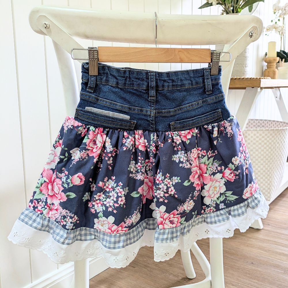 size-7-upcycled-denim-skirt-pinl-floral-australian-handmade-sewing-the-denim-patch (2)