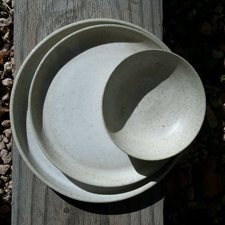 Satin white dinner set for 1