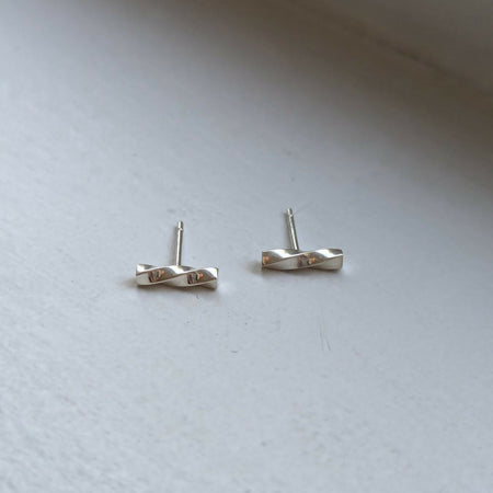 small twisted studs