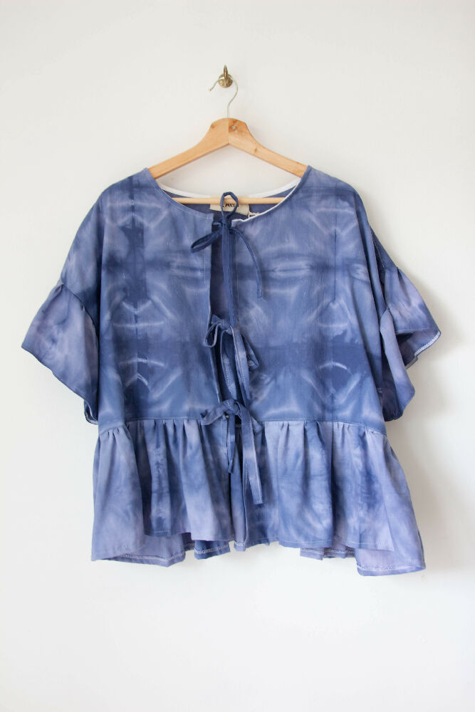 Shibori indigo front-tie shirt