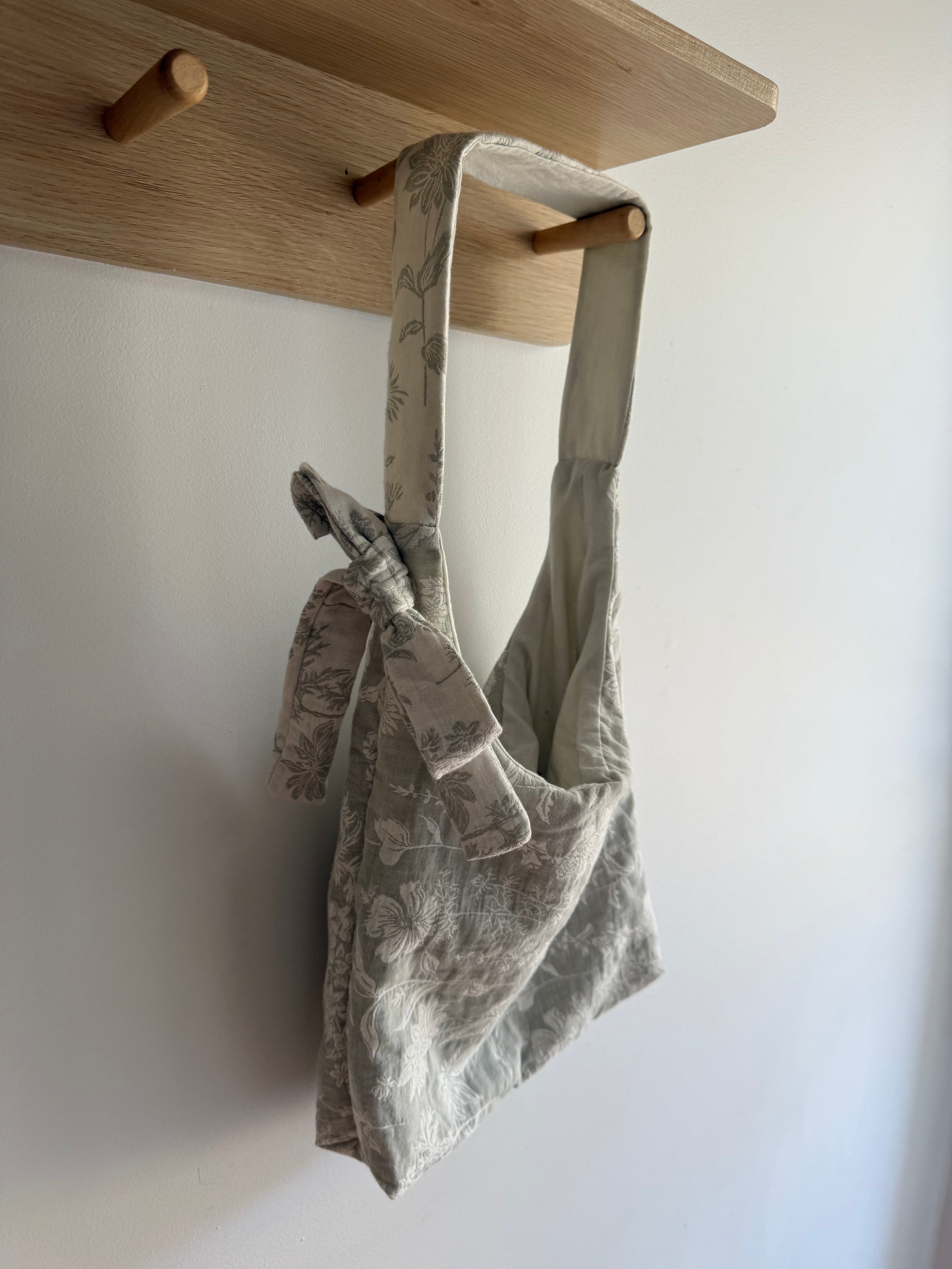 Handmade Floral Bow Shoulder Bag - Sage
