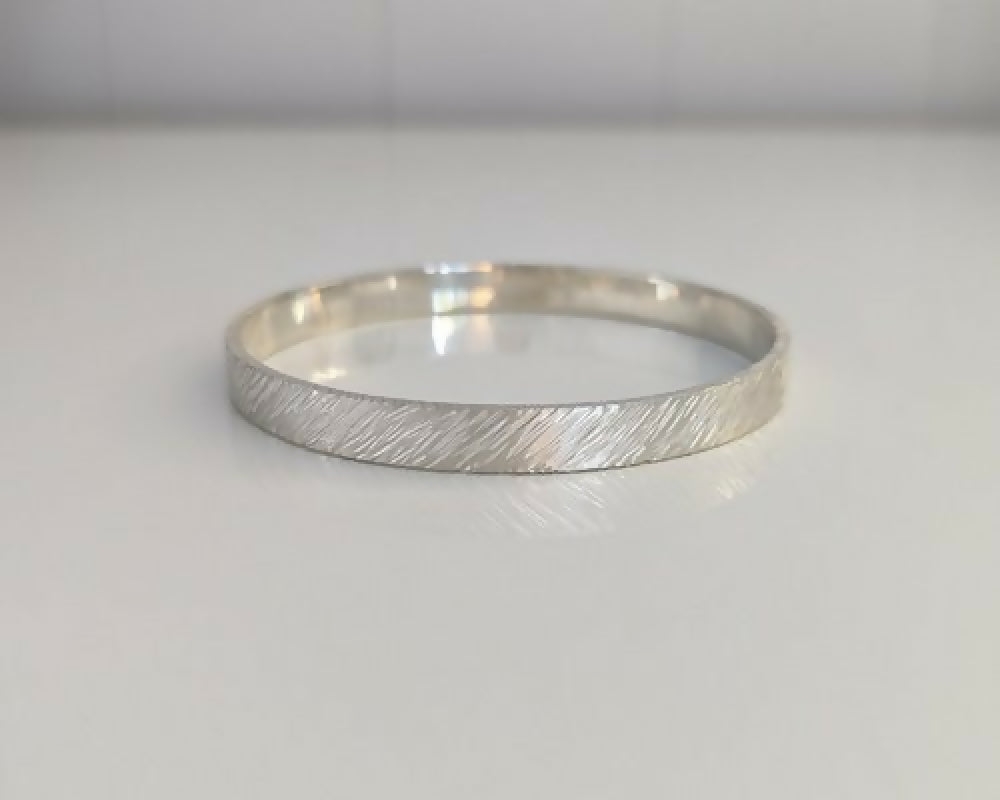 hammered bangle