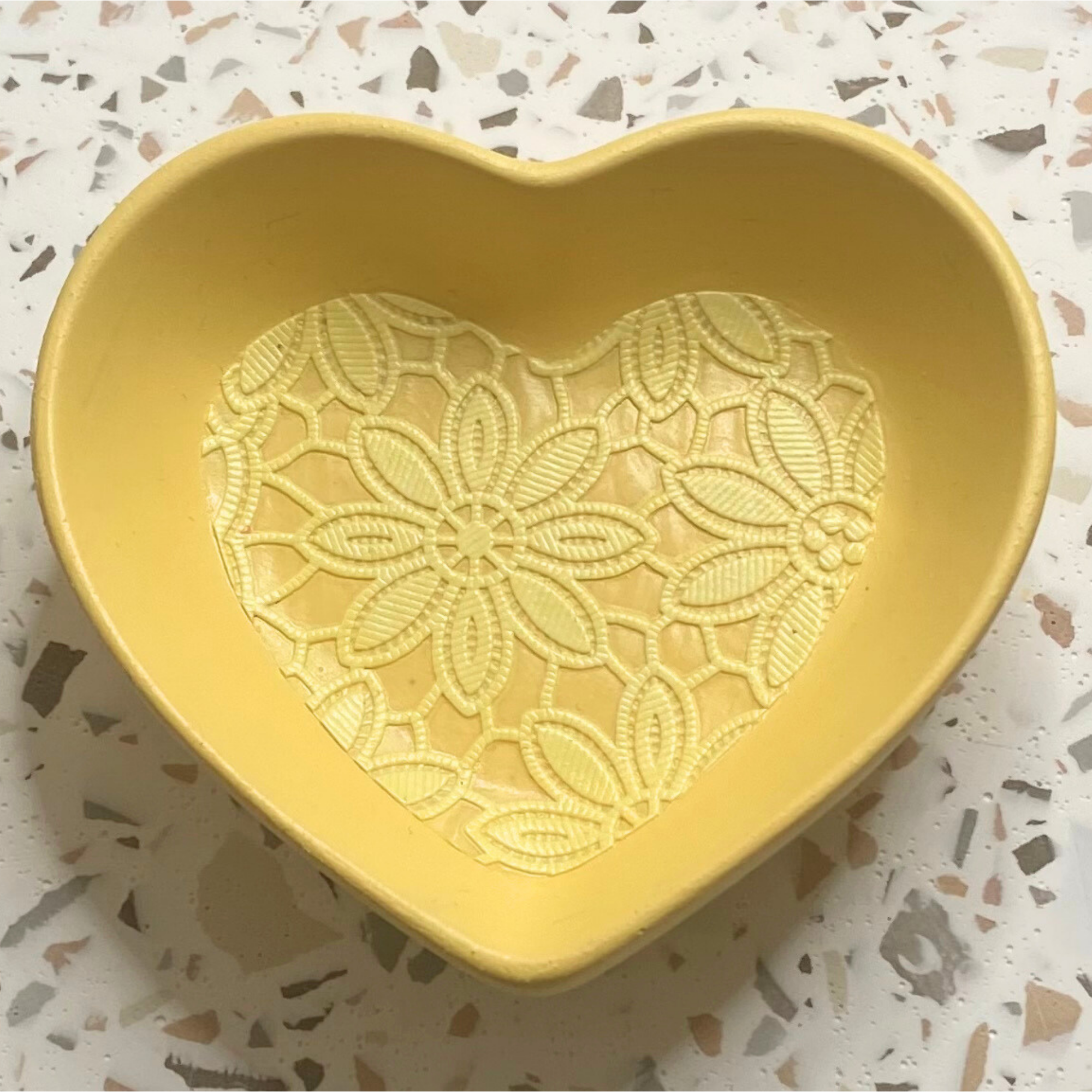 Love heart dish | Trinket dish | Colour decor collection
