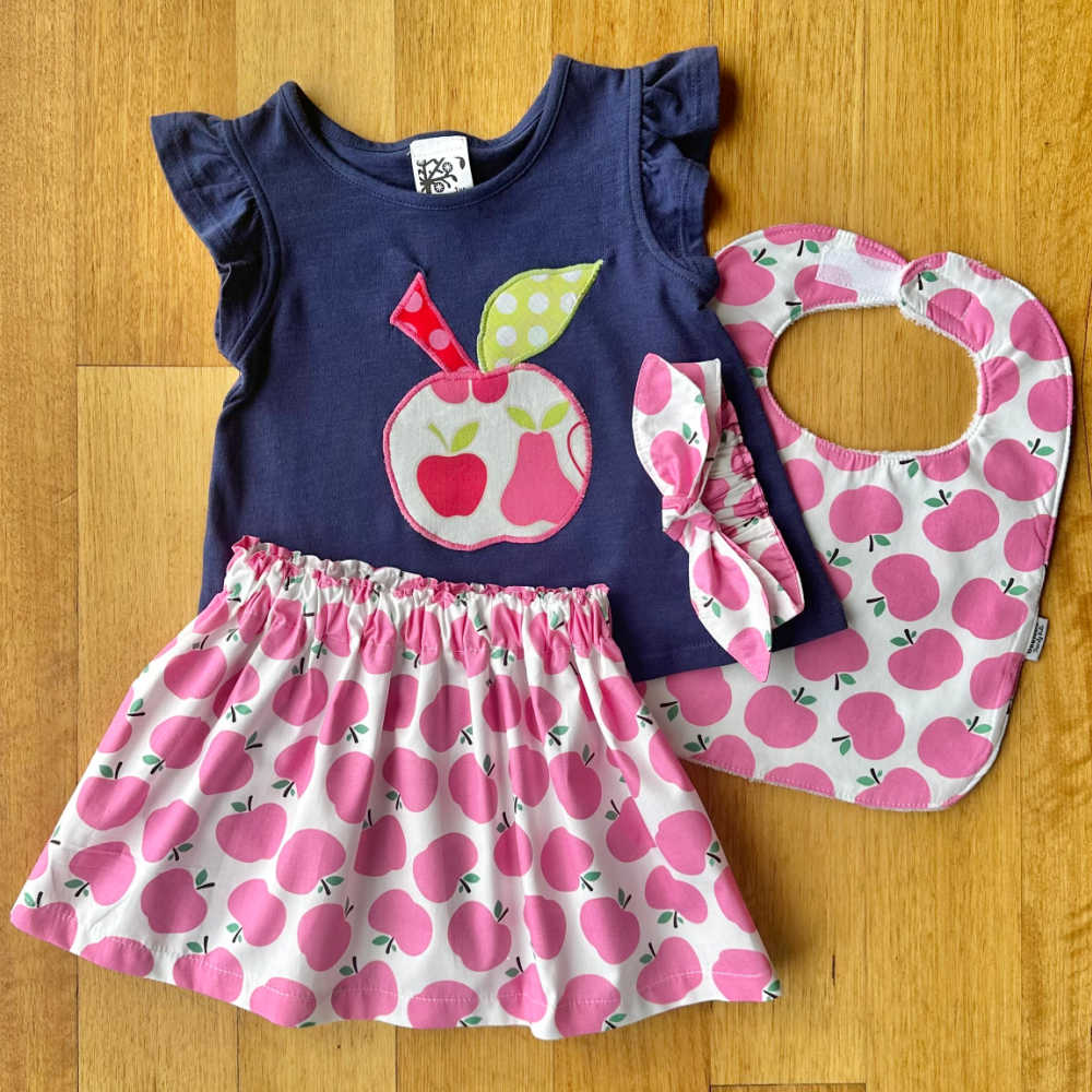 Baby Girl 4-Piece Gift Set โ Size 1