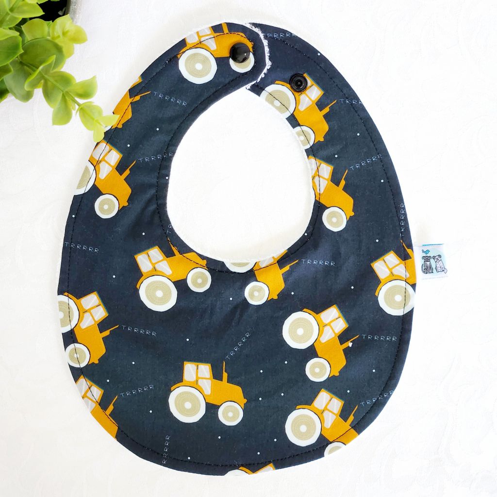 Baby Bib - Bunnies, Tractors or Baby Aussie Animals (3 options)
