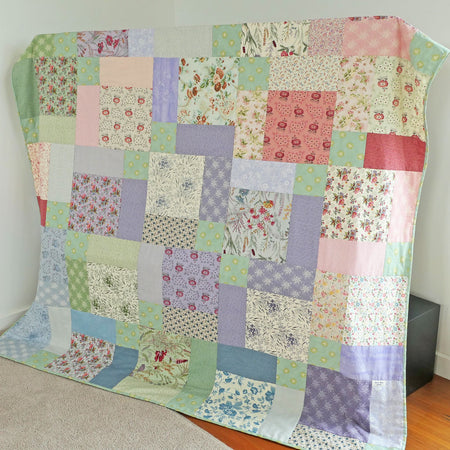 Chenille backed, machine pieced, handmade QS quilt. Free shipping