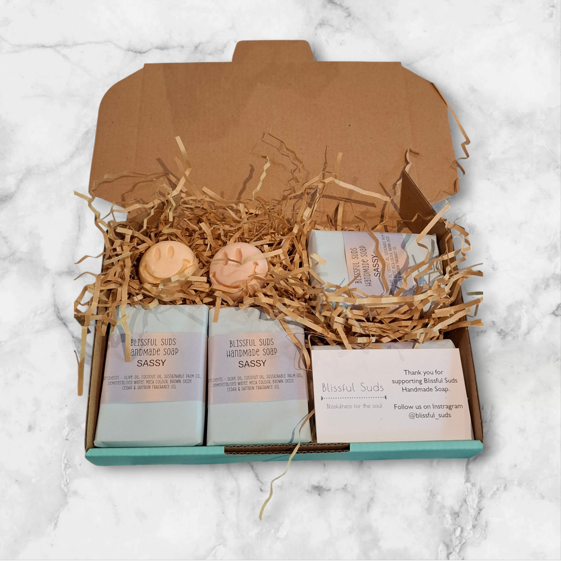 Handmade Soapbar - LAVENDER (Floral Scent. Lavender Essential Oil)