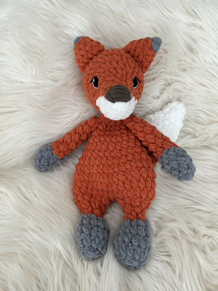 Fern fox Crochet plush toy, comforter, lovey. crochet fox, fox amigurumi, baby shower gift, custom baby gift