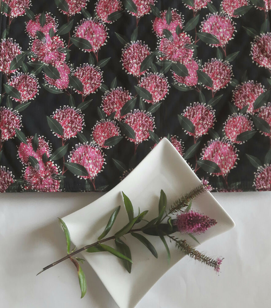 Waratah Placemats - Set of Two