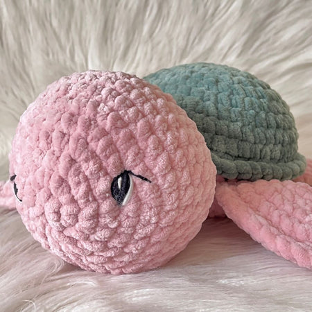 Crochet jumbo turtle - Pink / sage