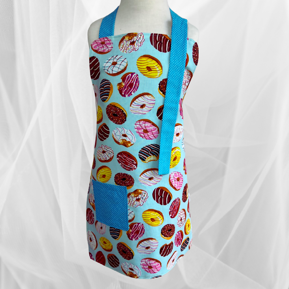 Apron ... Children's Reversible ... Donuts ... 4-5 years