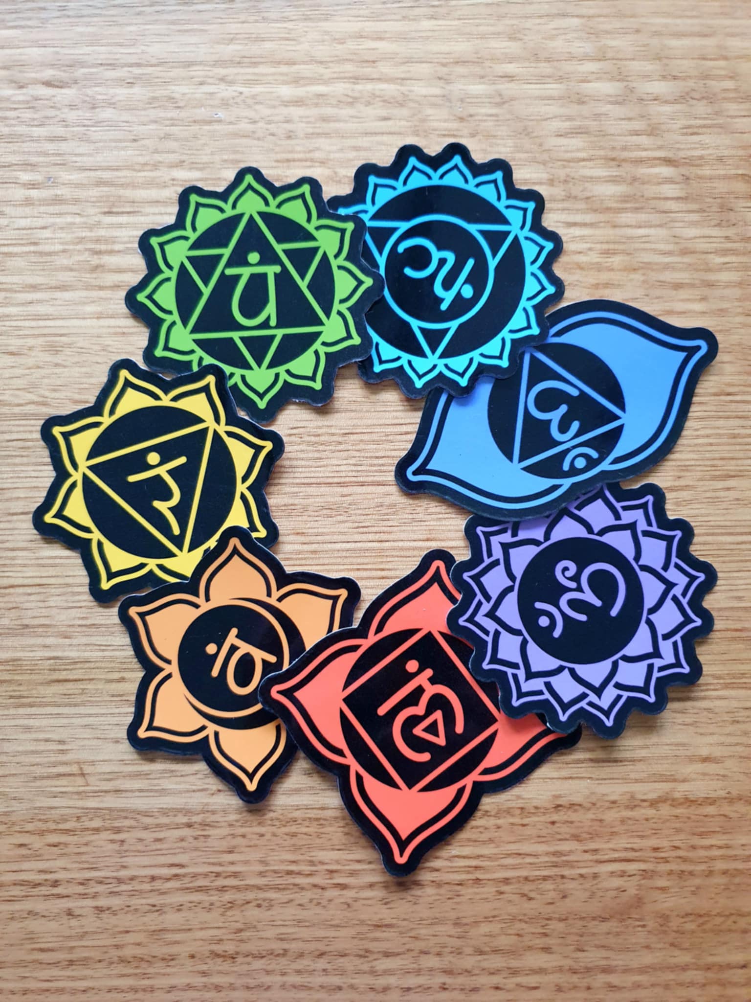 7 Chakra sticker set - Colour/Black