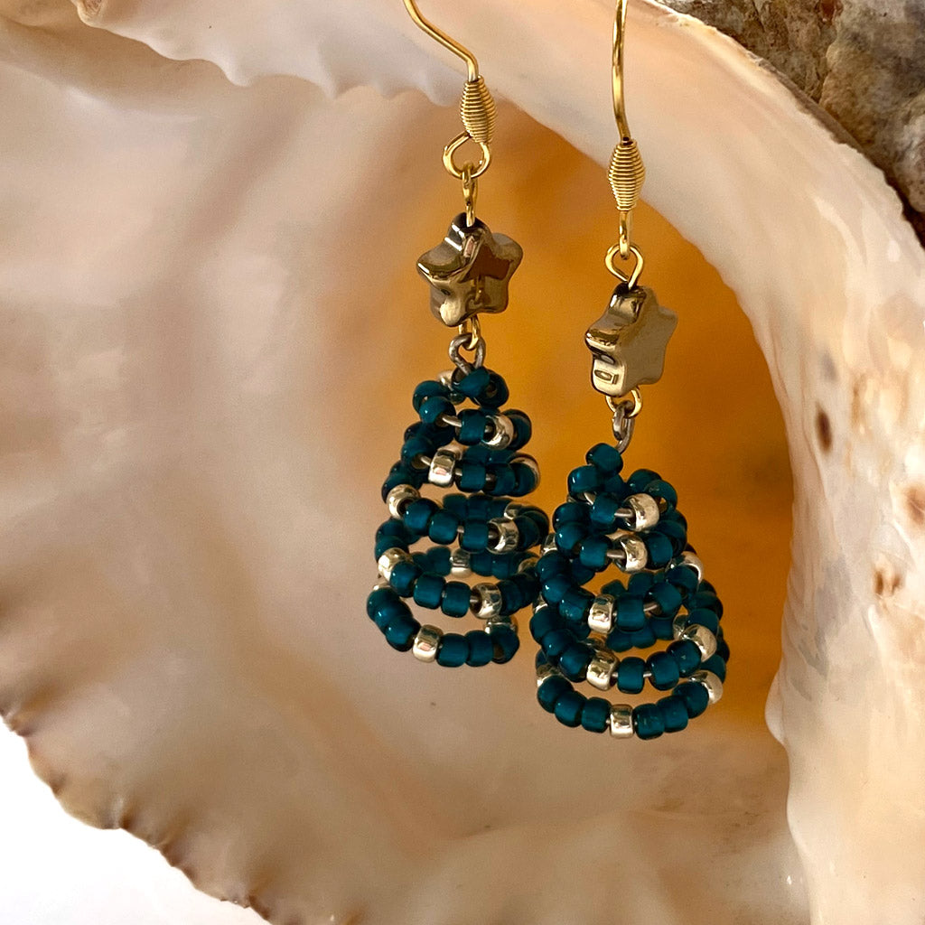 Christmas wire earrings