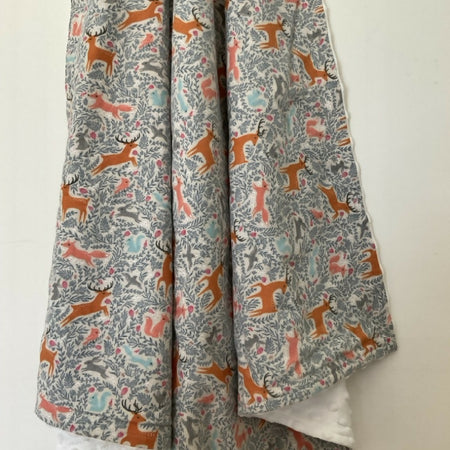 Baby Blanket / Flannelette Cotton / Minky dot / Deers and Friends
