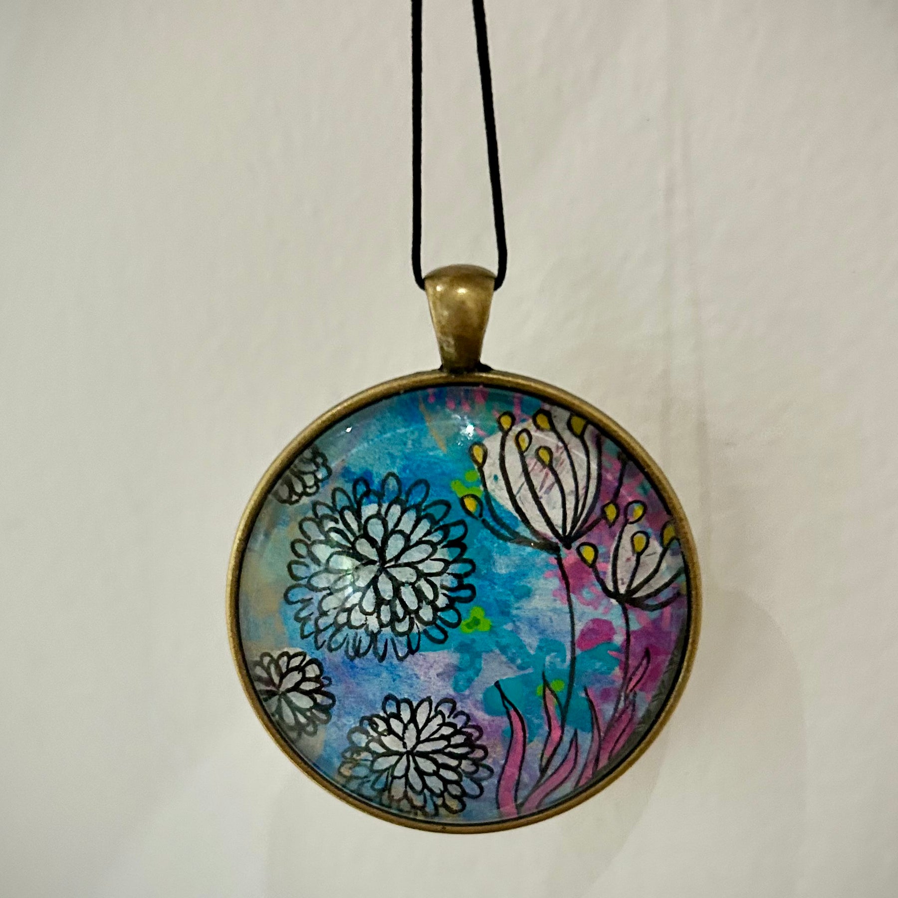 Hand-painted necklace : Moonlit Flowers