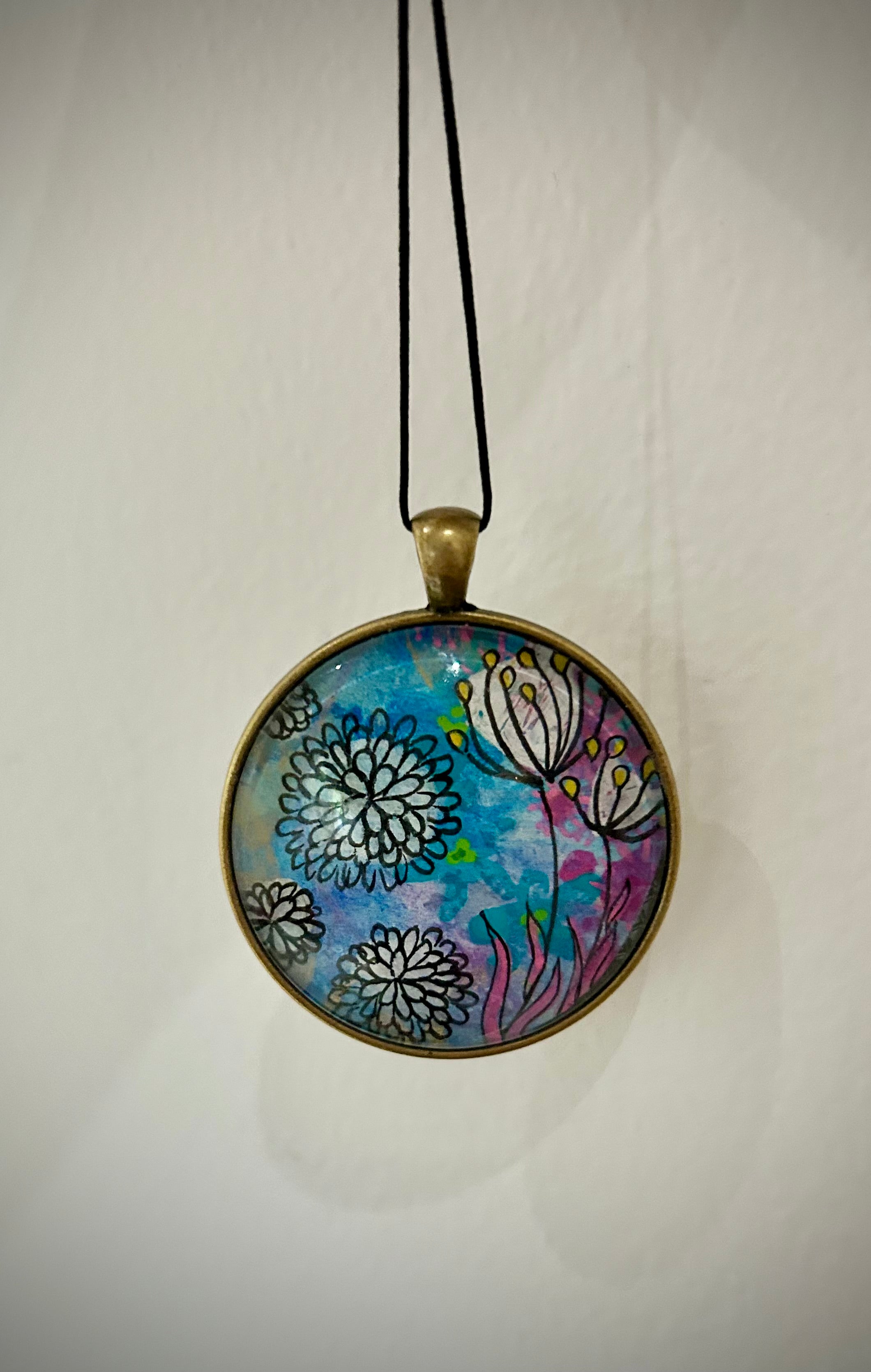 Hand-painted necklace : Moonlit Flowers