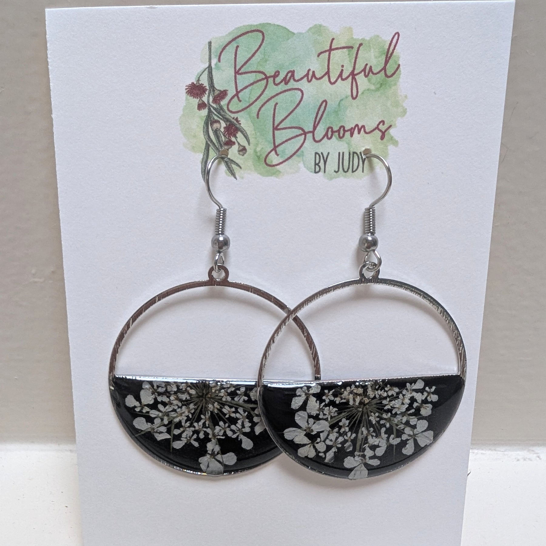 Queen Anne's Lace pressed flower earrings