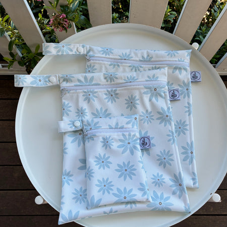 READY MADE Water-resistant wet bags - Daisy Garden Seaglass (JacSlade)