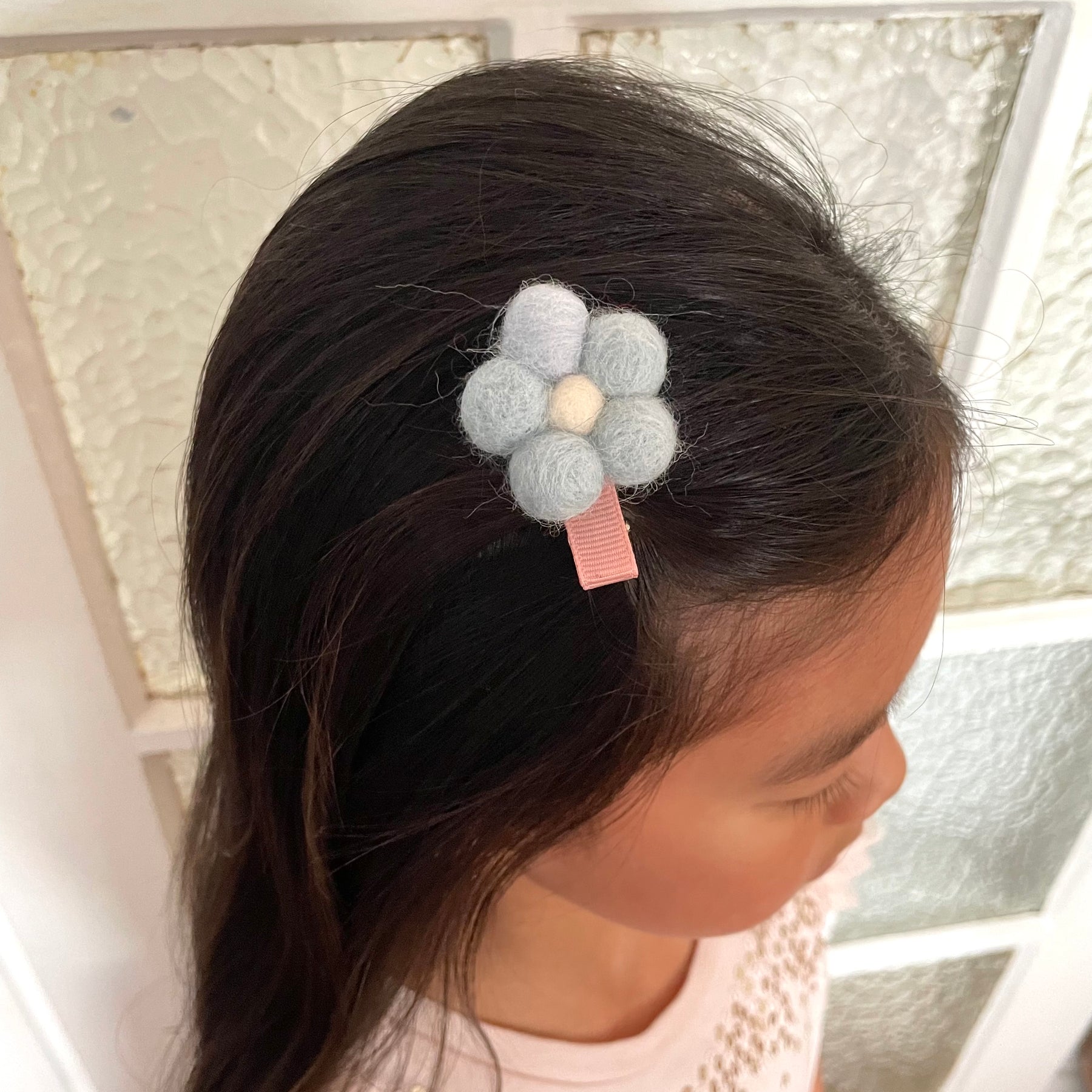 Pom Pom daisies clips - set of 2