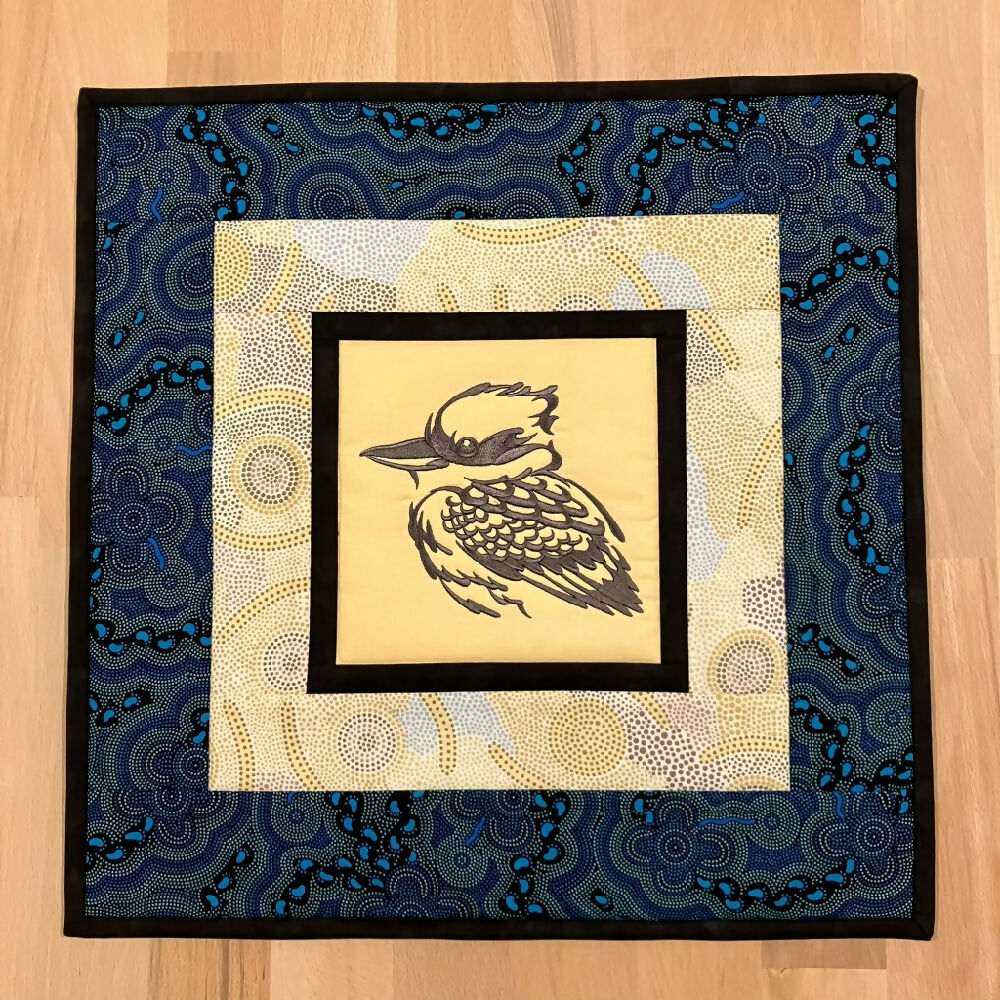 table-centre-handmade-Australia-kookaburra_2