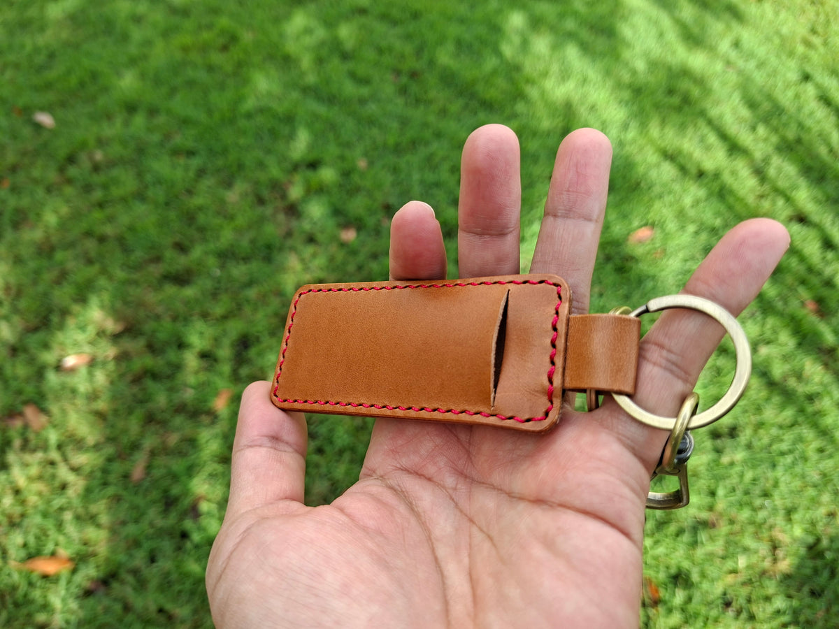 Keyring With Cash Insert - Red Thread Buttero Leather