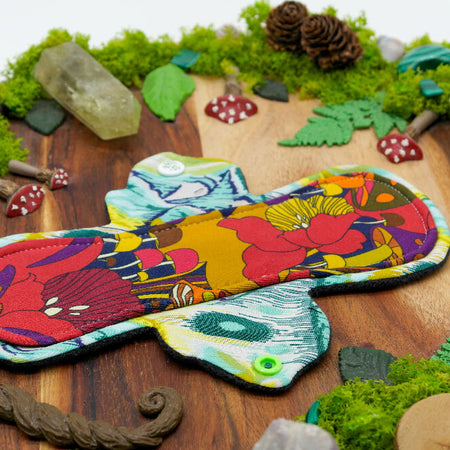 Eco-friendly reusable cloth pad 8