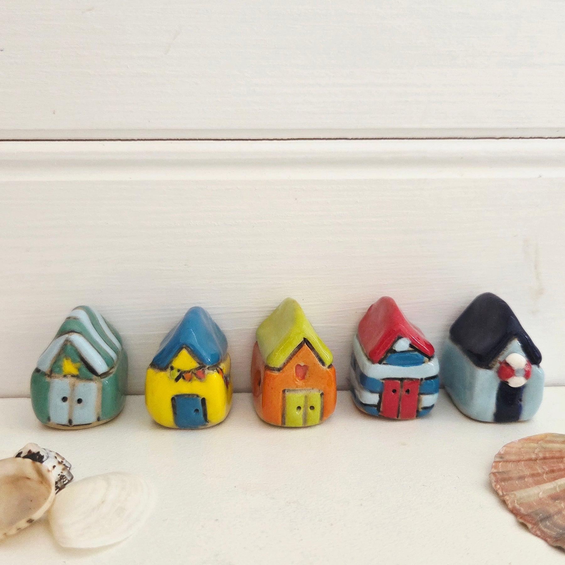 Set of 5 Tiny Ceramic Bathing Boxes