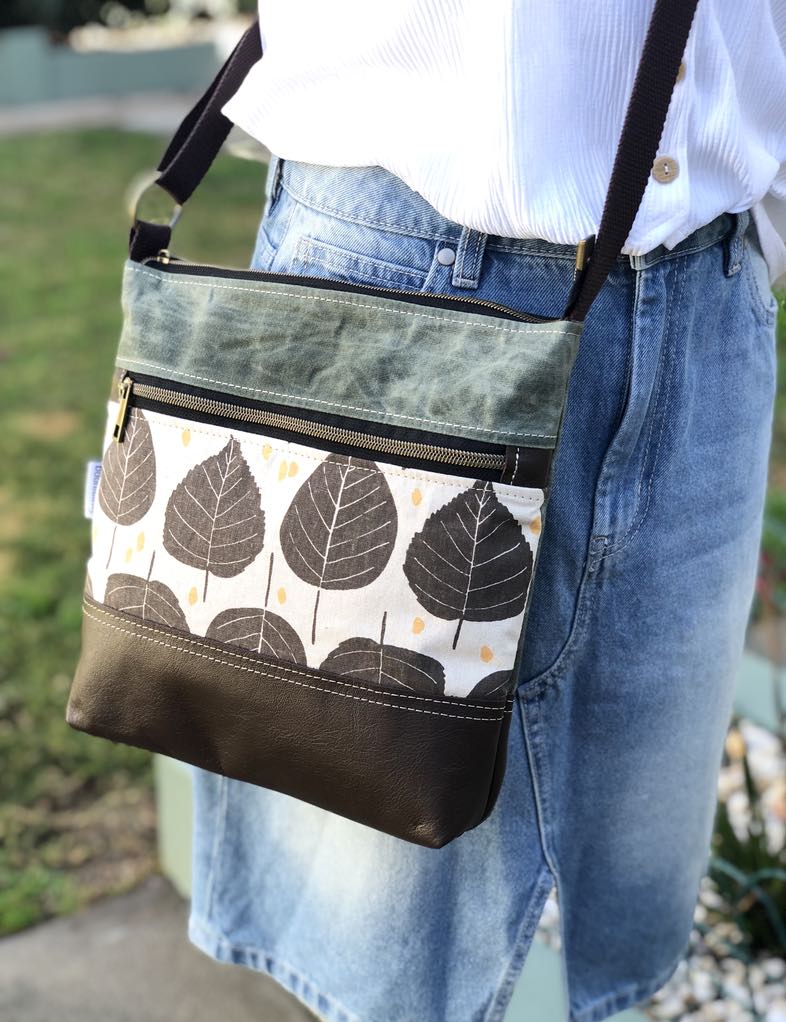 Leather, Waxed Canvas and Leaf Fabric Zipper Handbag