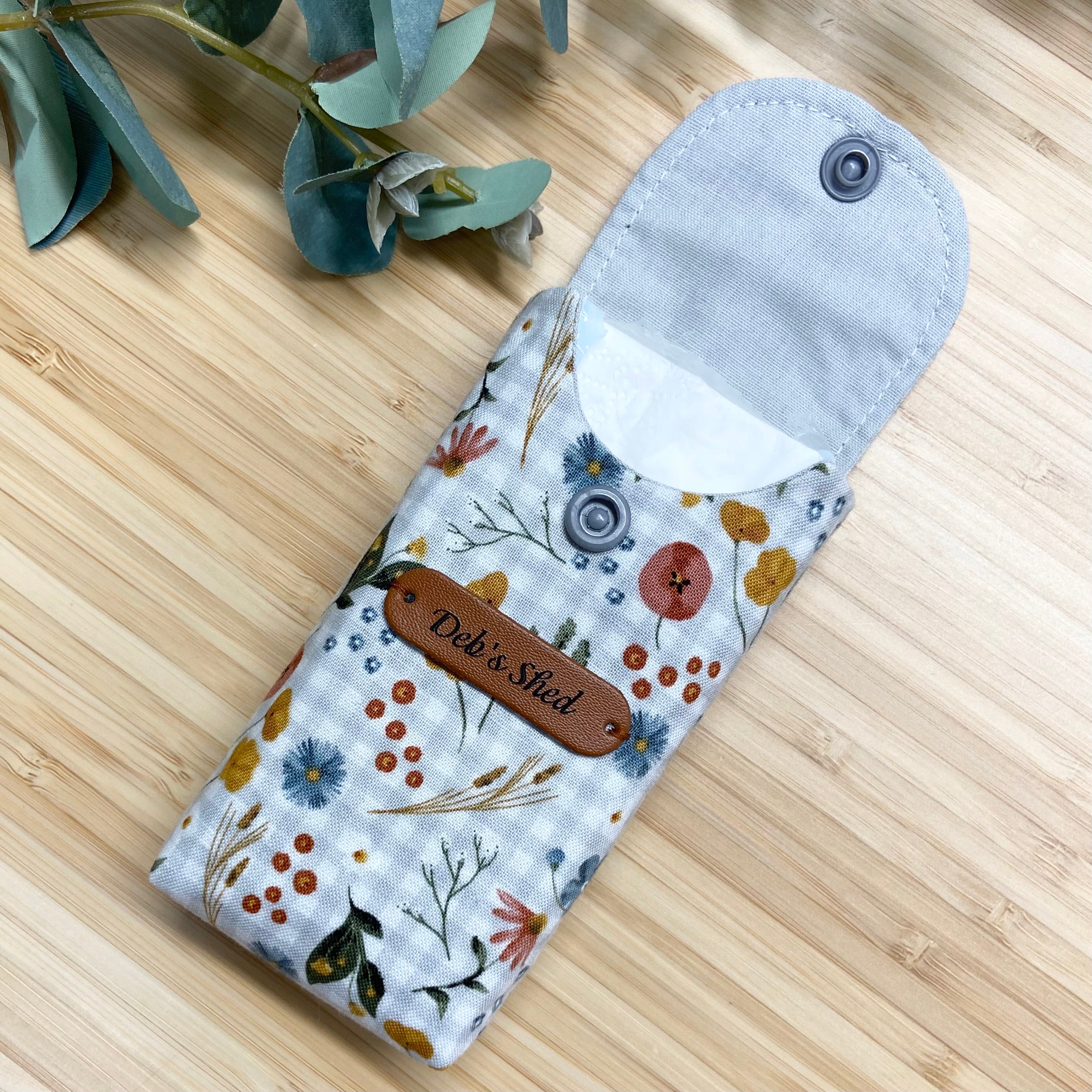 Floral Tissue Wallet