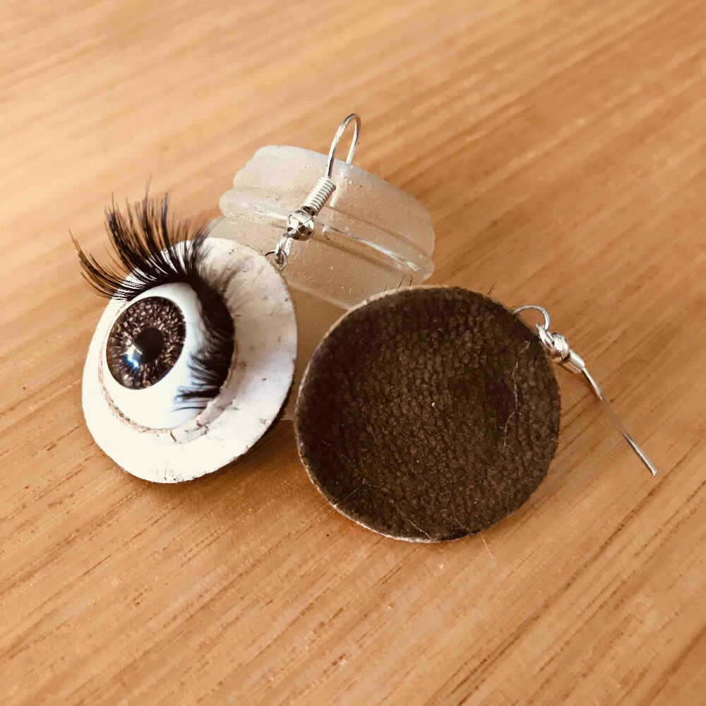 Brown-Eyed Eyeball Earrings with Lashes