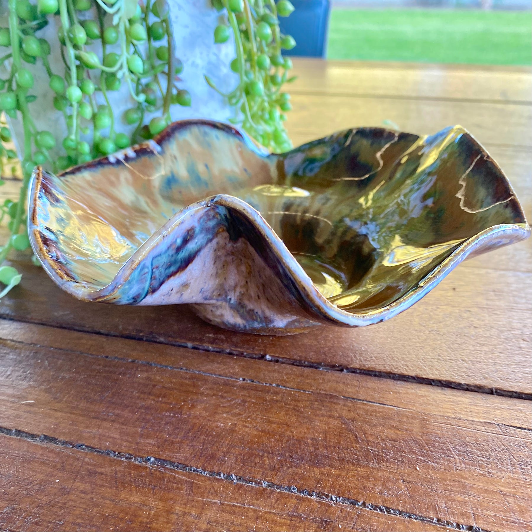 Organic Wave Bowls with Removable Dome Ikebana|Handmade Pottery