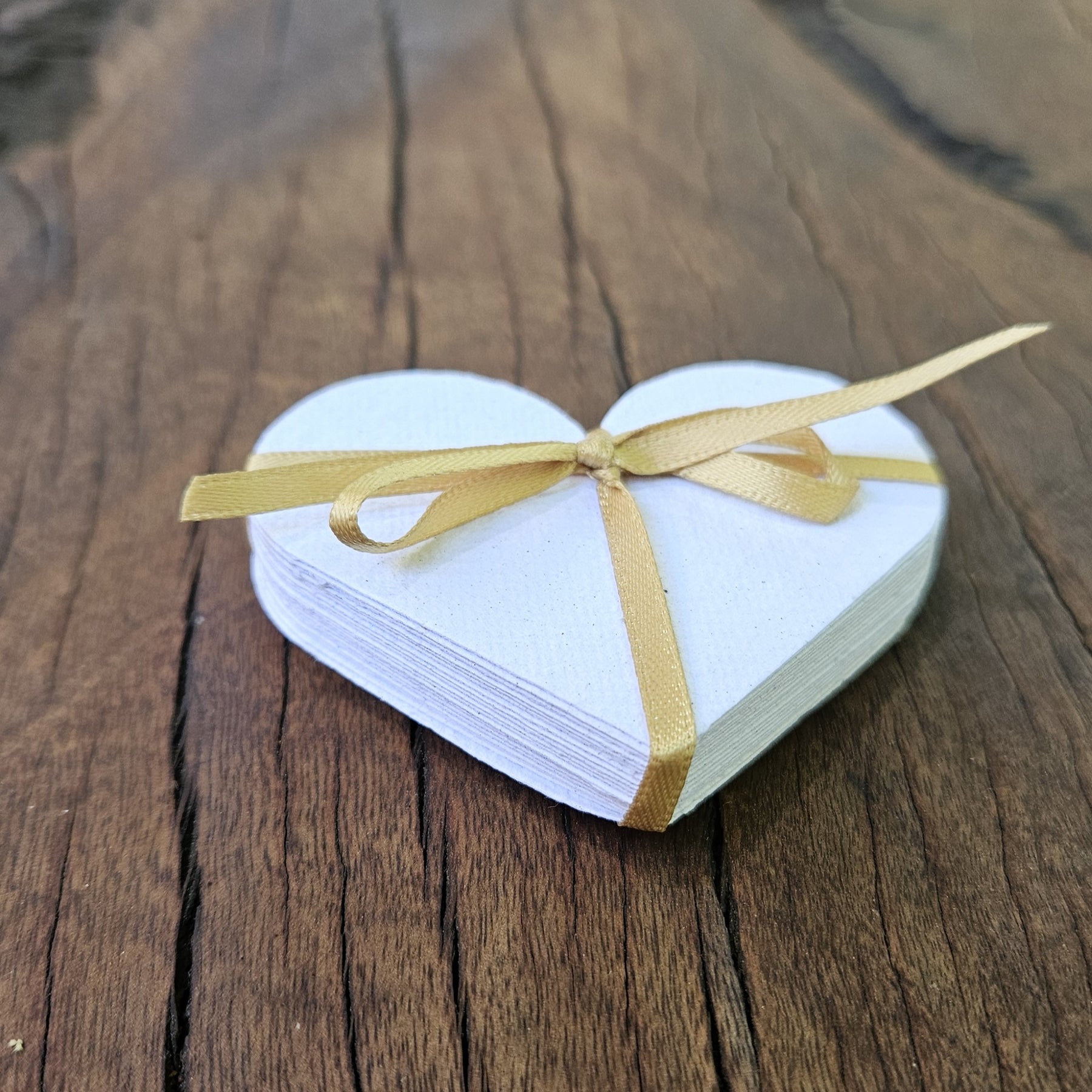 20 Handmade Recycled Paper Hearts/ Valentine Love Notes / DIY swing Tags