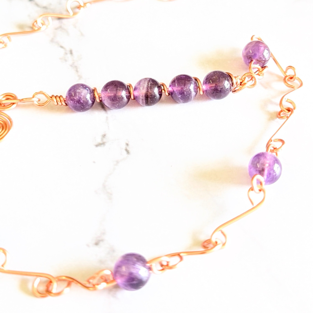 Amethyst crystal intention suncatcher - Peace & creativity - Handmade gift