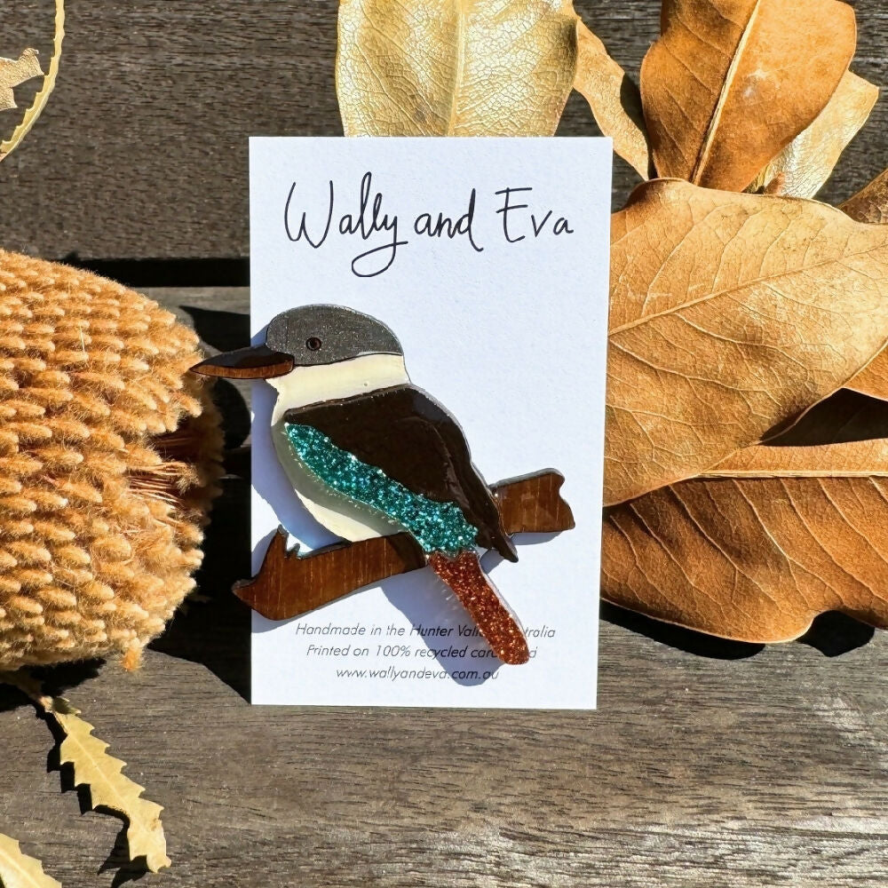 Australian-handmade-laughing-kookaburra-wood-glitter-resin-brooch-square