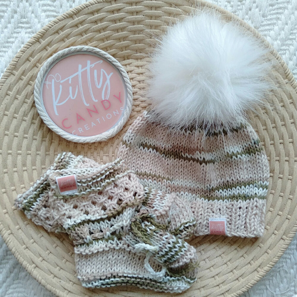 Bitty Beanie & Bootees Natural Mix