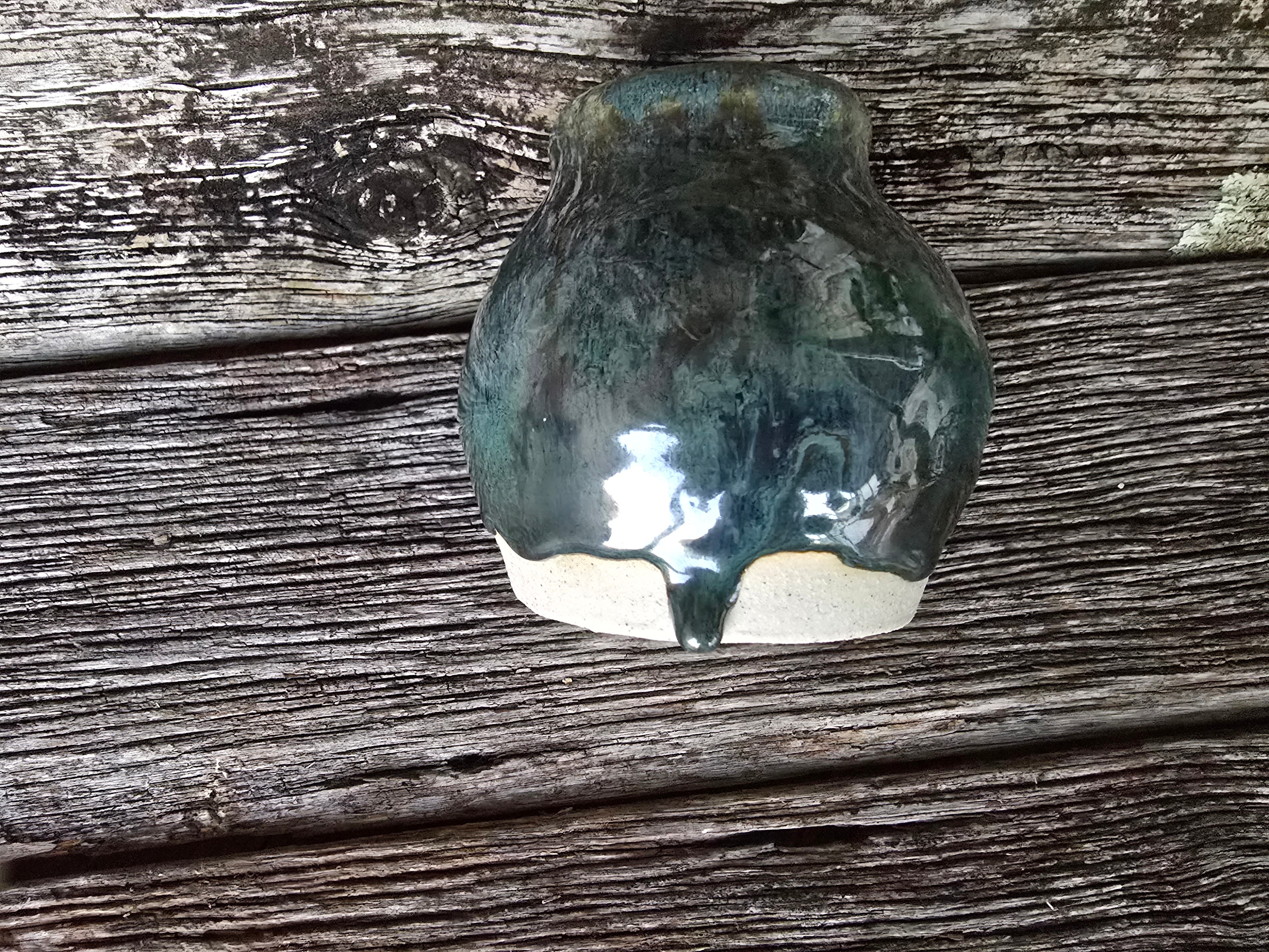Drippy green vase