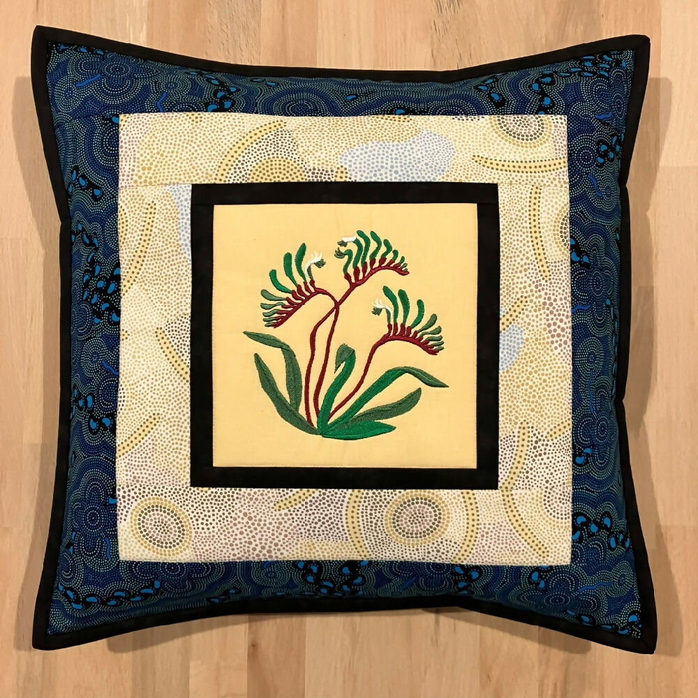 cushion-cover-handmade-Australia-kangaroo-paw_3