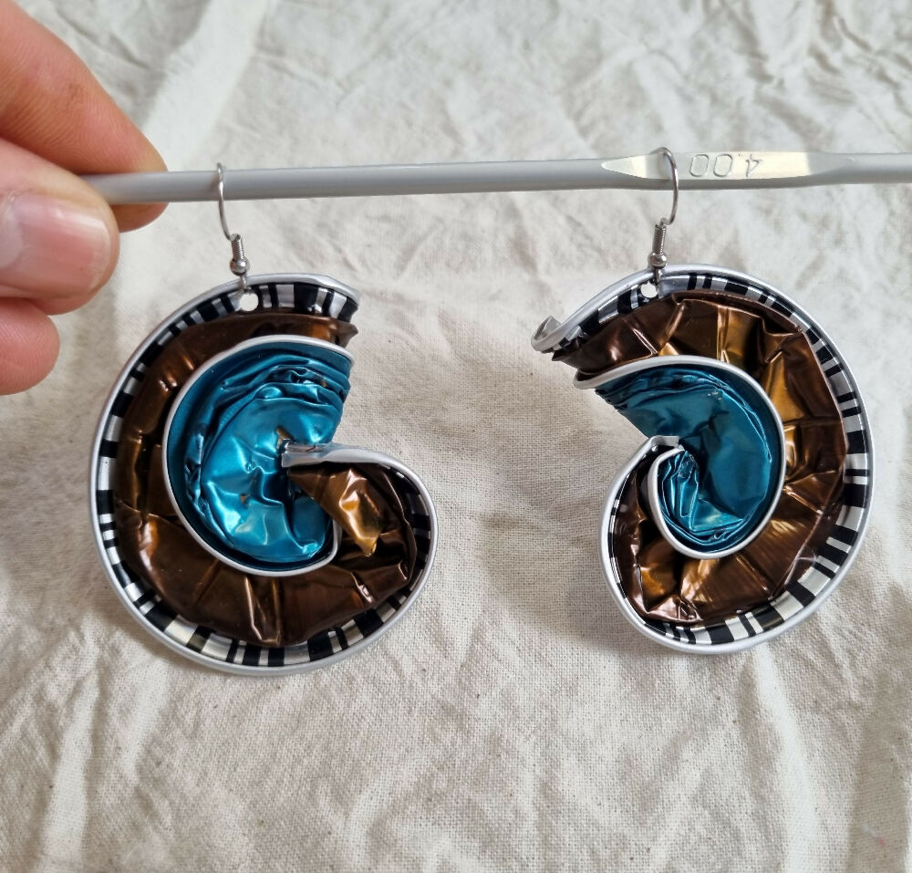 frogfeet designs Coffee pod earrings blue