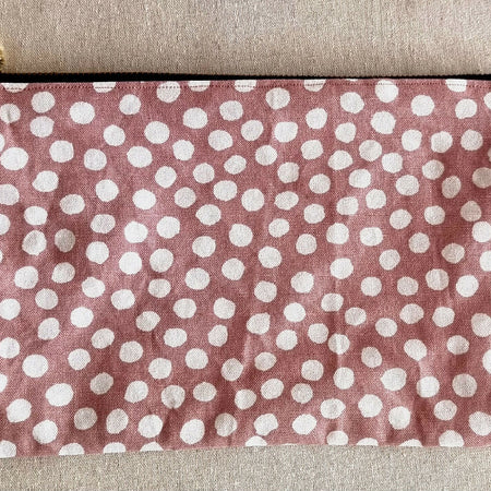 Zippered clutch medium