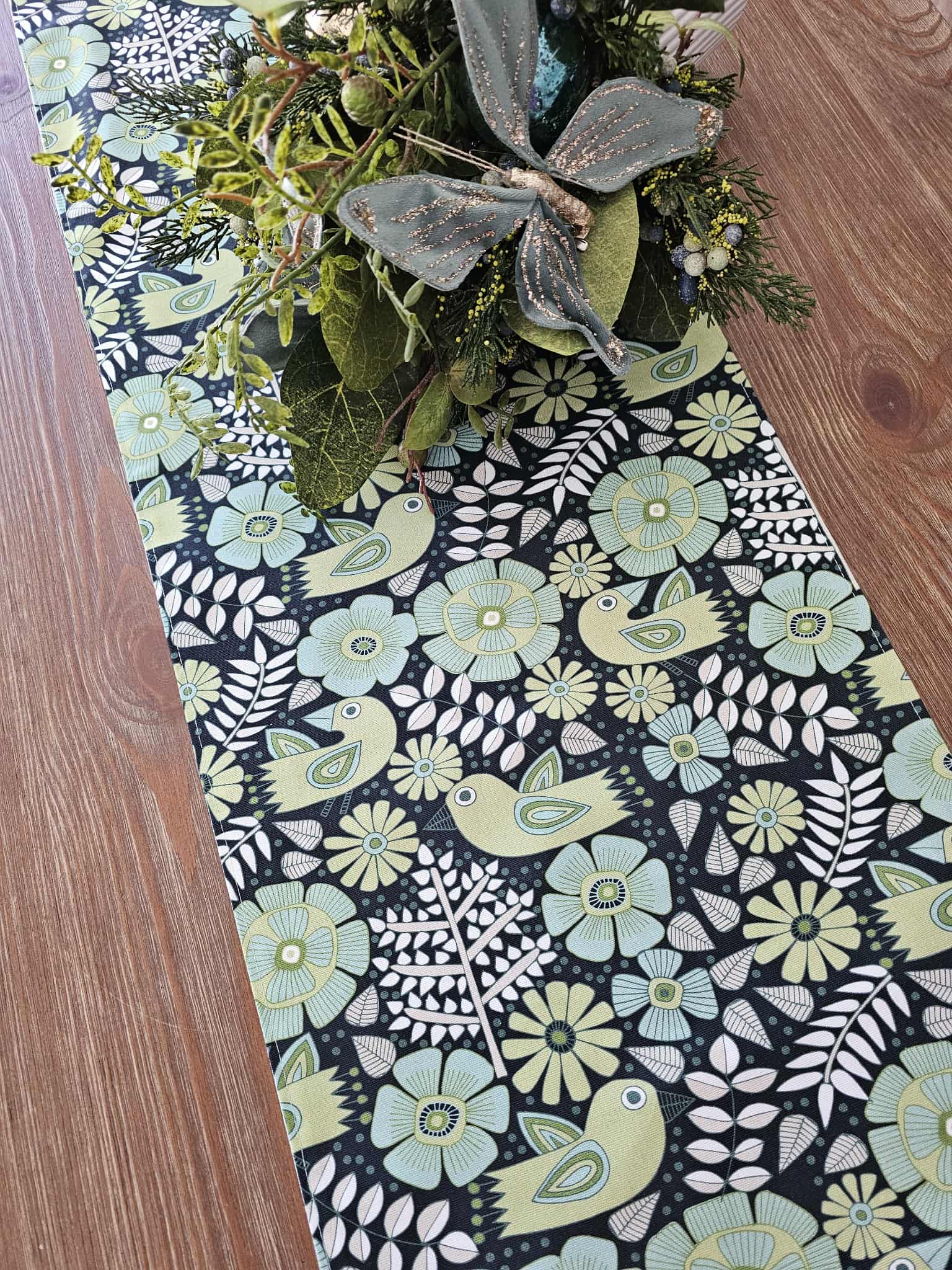 Folk Birds Table Runner